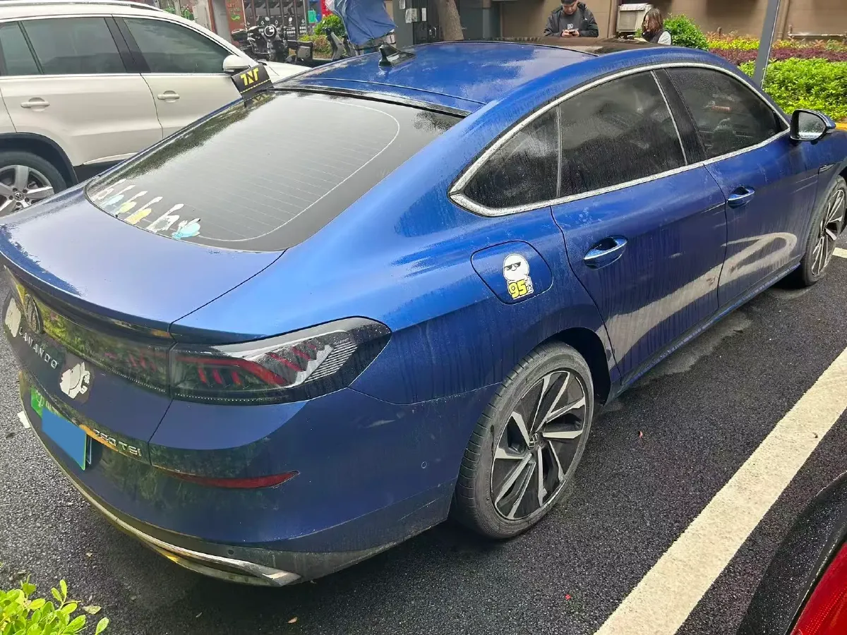 2022 Skoda Superb 2.0T 186HP L4 7DCT,autocango,china used car exporter,china ev exporter,chinese used car exporter,chinese used ev exporter