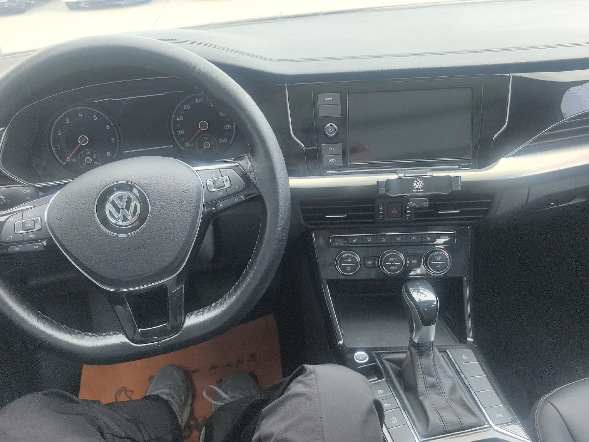 2019 Skoda Kodiak 2.0T 186HP L4 7DCT,autocango,china used car exporter,china ev exporter,chinese used car exporter,chinese used ev exporter