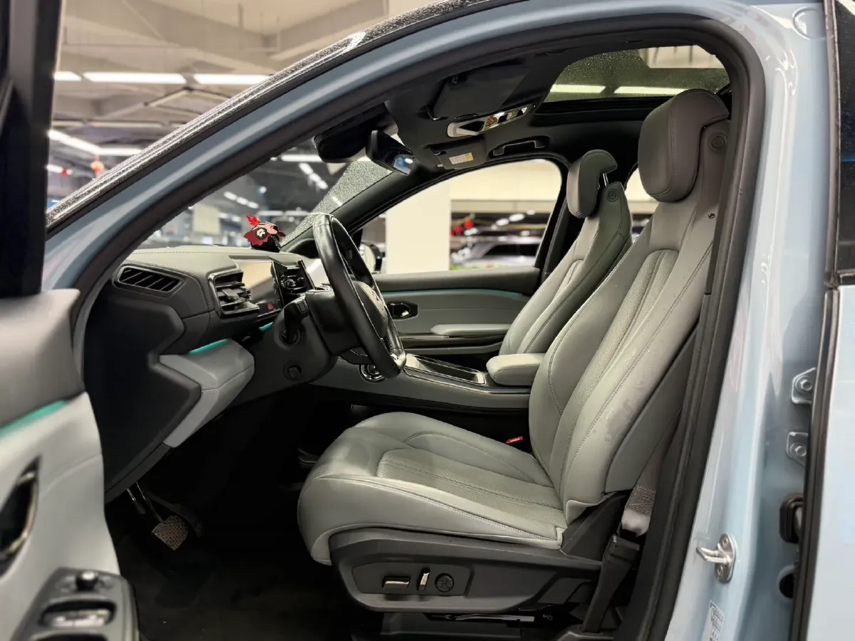 2020 Lexus NX 2.5L 155HP L4 E-CVT Hybrid,autocango,china used car exporter,china ev exporter,chinese used car exporter,chinese used ev exporter