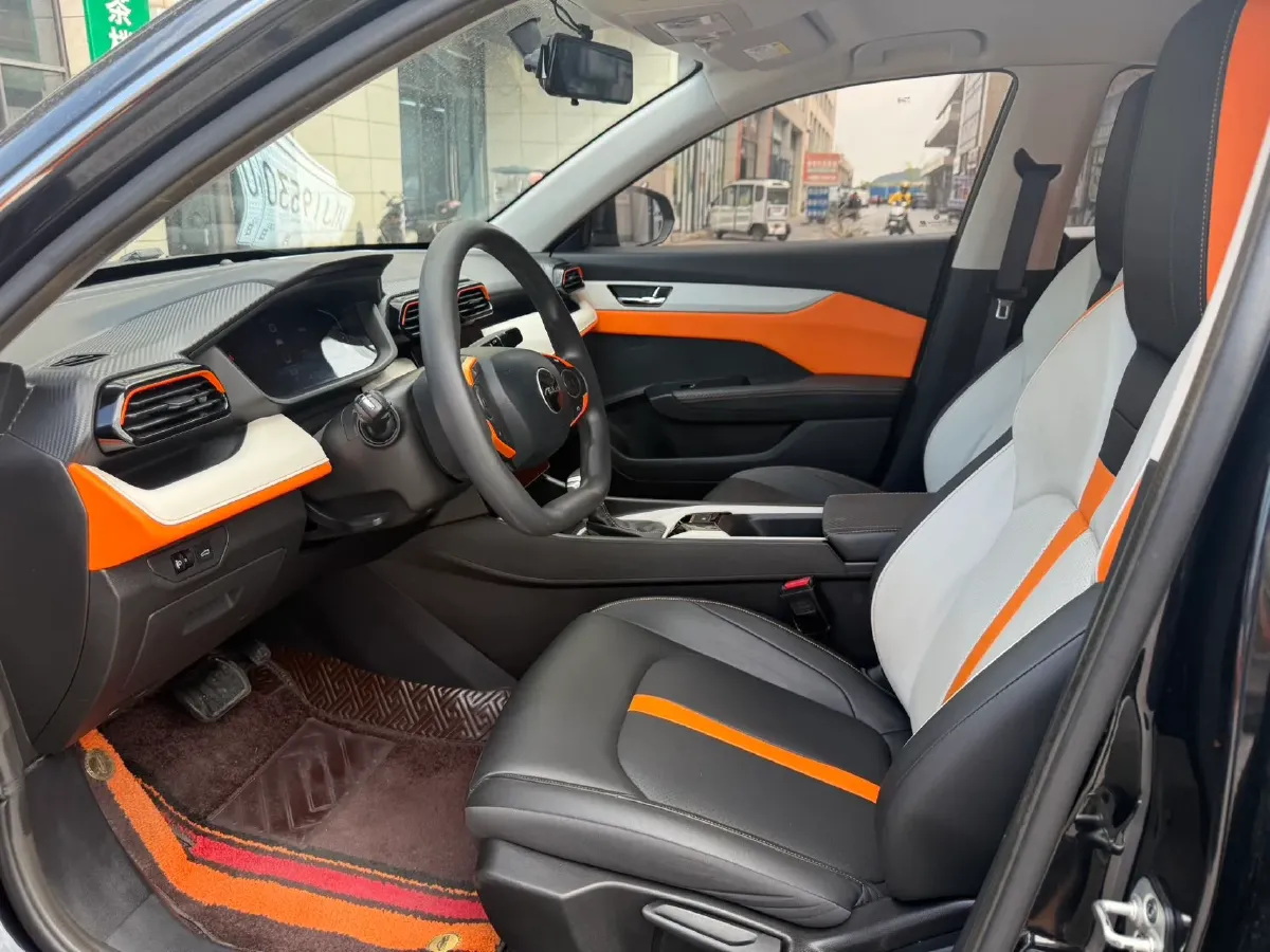 2023 DongFeng Aeolus YiXuan 1.5L 125HP L4 6DCT,autocango,china used car exporter,china ev exporter,chinese used car exporter,chinese used ev exporter