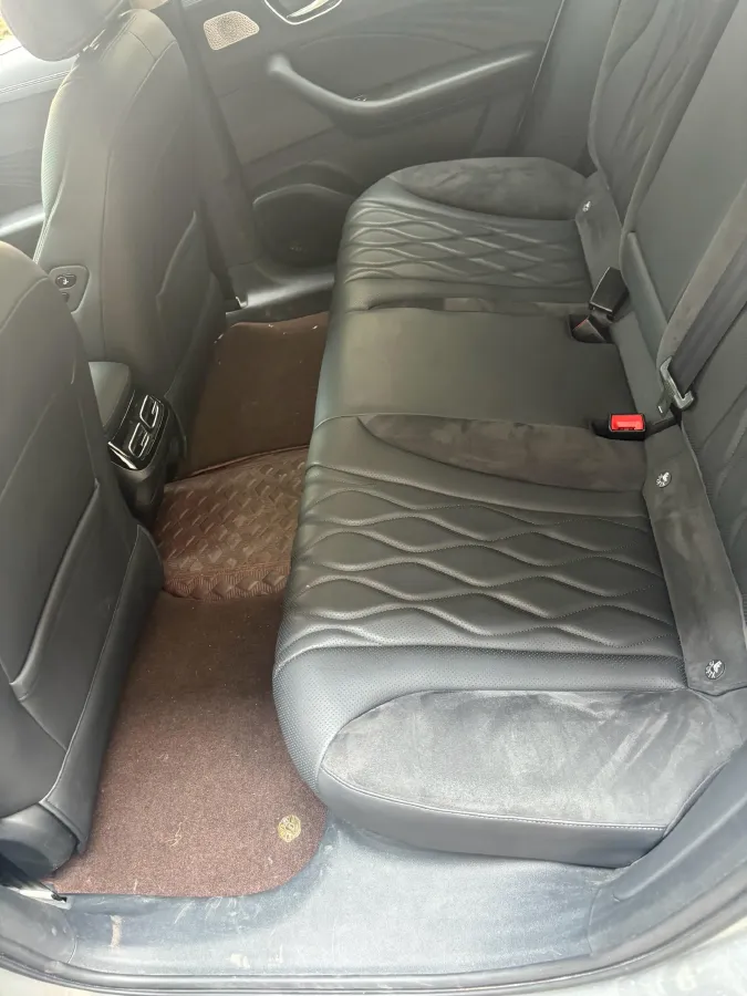 2023 Roewe D7 1.5L 112HP L4 1DHT PHEV 21.4KWH,autocango,china used car exporter,china ev exporter,chinese used car exporter,chinese used ev exporter