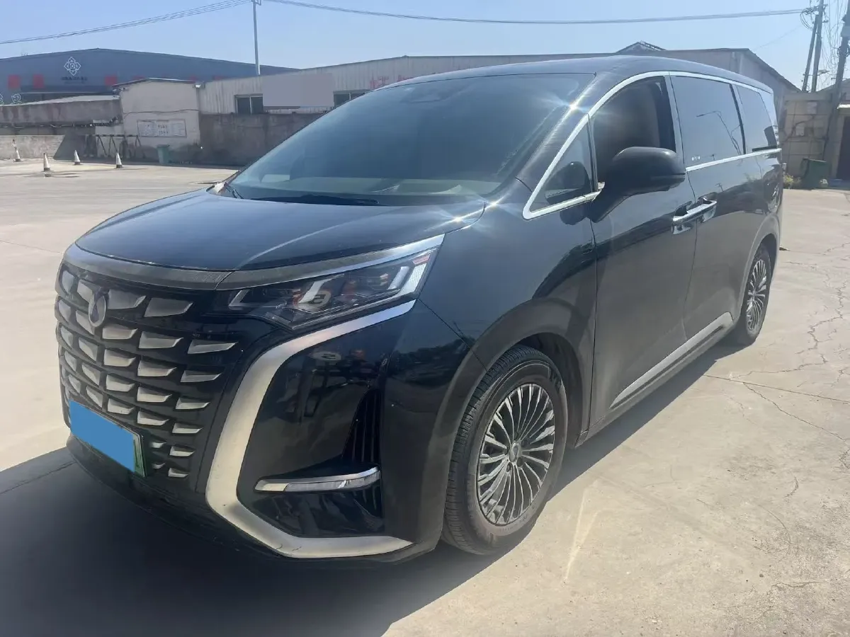 2022 Mercedes-Benz GLC Class 2.0T 197HP L4 9AT,autocango,china used car exporter,china ev exporter,chinese used car exporter,chinese used ev exporter