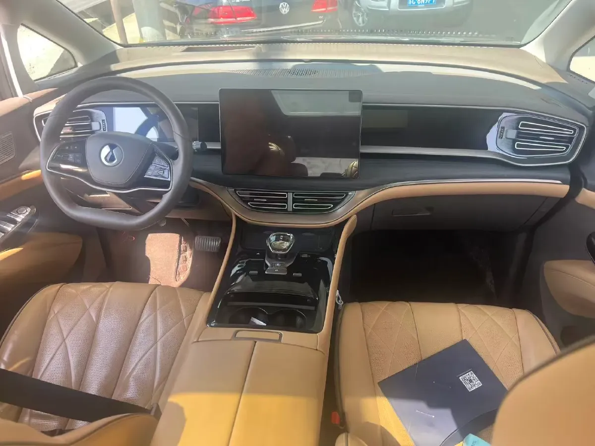 2022 Mercedes-Benz GLC Class 2.0T 197HP L4 9AT,autocango,china used car exporter,china ev exporter,chinese used car exporter,chinese used ev exporter