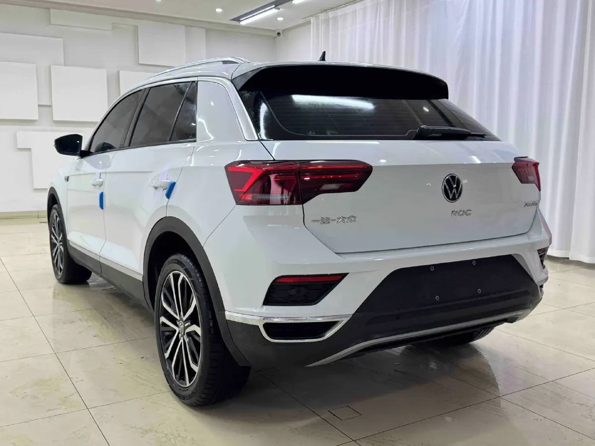 2022 Volkswagen T-Roc 1.4T 150HP L4 7DCT,autocango,china used car exporter,china ev exporter,chinese used car exporter,chinese used ev exporter