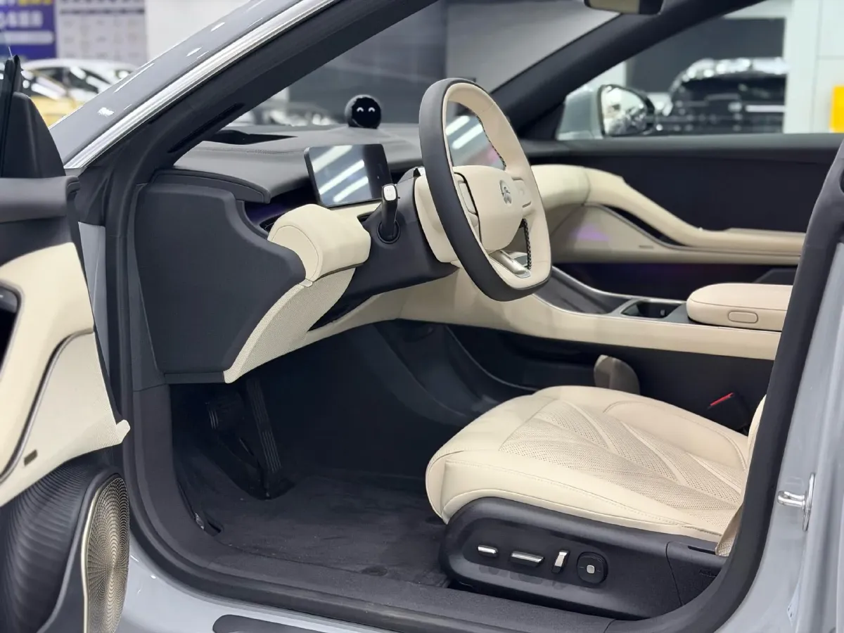 2025 NIO ET5 BEV,autocango,china used car exporter,china ev exporter,chinese used car exporter,chinese used ev exporter