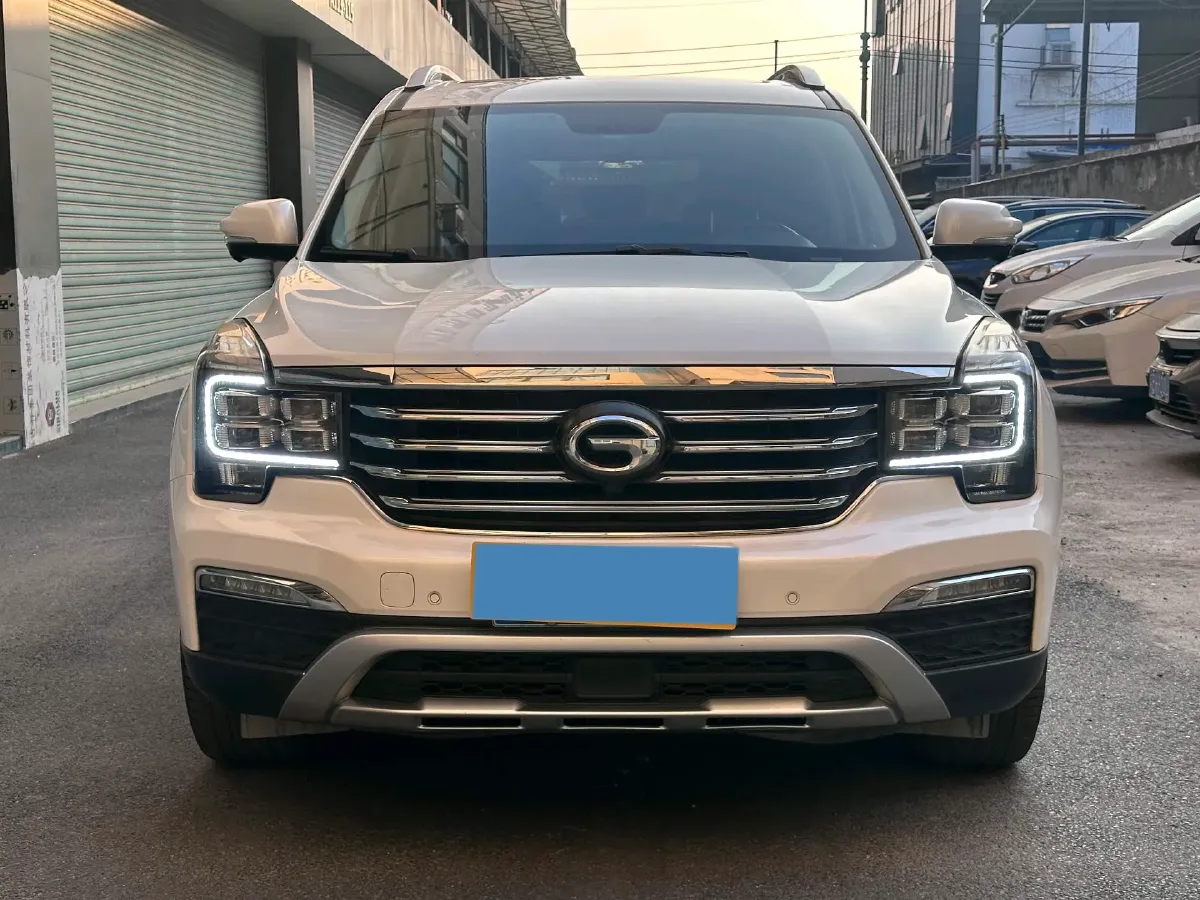 2017 GAC Trumpchi GS8 2.0T 201HP L4 6AT,autocango,china used car exporter,china ev exporter,chinese used car exporter,chinese used ev exporter