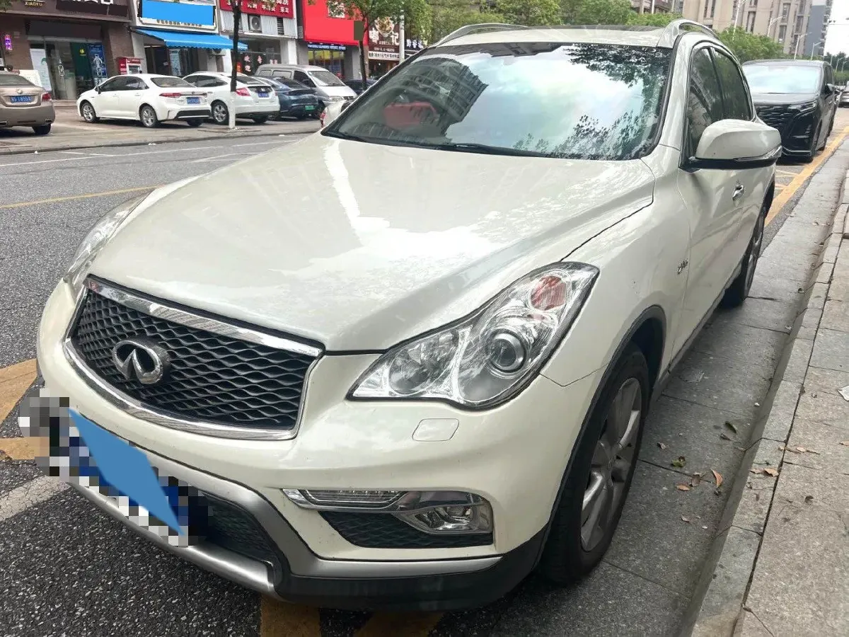 2015 Infiniti QX50 2.5L 235HP V6 7AT,autocango,china used car exporter,china ev exporter,chinese used car exporter,chinese used ev exporter
