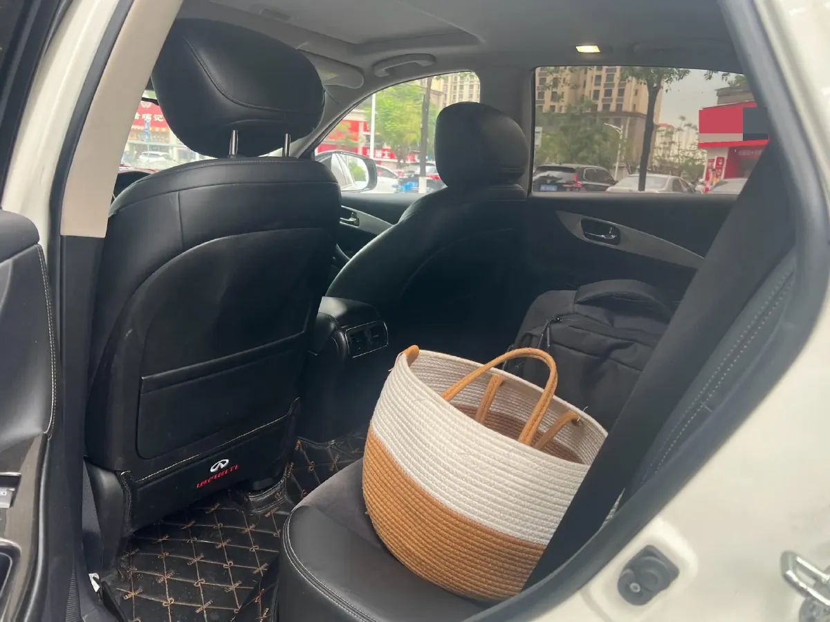 2015 Infiniti QX50 2.5L 235HP V6 7AT,autocango,china used car exporter,china ev exporter,chinese used car exporter,chinese used ev exporter