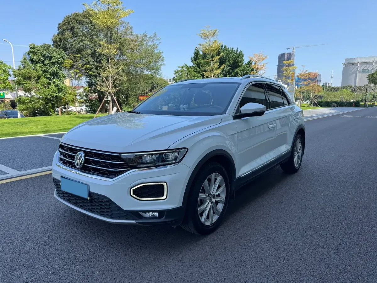 2019 Volkswagen T-Roc 1.4T 150HP L4 7DCT,autocango,china used car exporter,china ev exporter,chinese used car exporter,chinese used ev exporter
