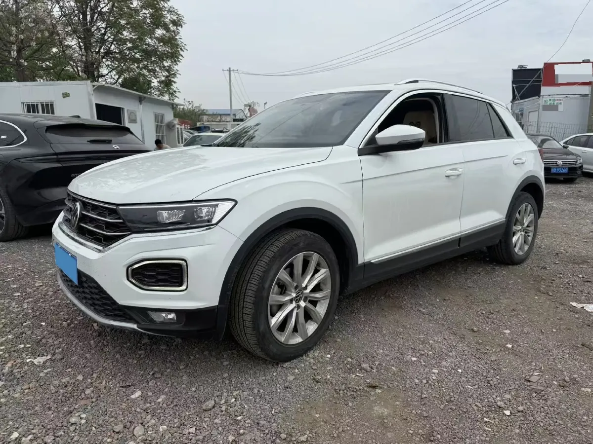 2021 Volkswagen T-Roc 1.4T 150HP L4 7DCT,autocango,china used car exporter,china ev exporter,chinese used car exporter,chinese used ev exporter