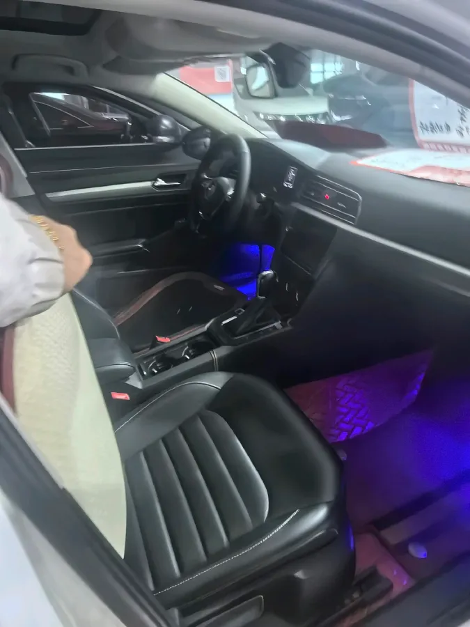 2019 Volkswagen Passat 1.4T 150HP L4 7DCT,autocango,china used car exporter,china ev exporter,chinese used car exporter,chinese used ev exporter