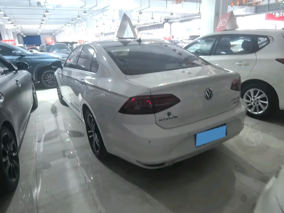 2019 Volkswagen Passat 1.4T 150HP L4 7DCT,autocango,china used car exporter,china ev exporter,chinese used car exporter,chinese used ev exporter