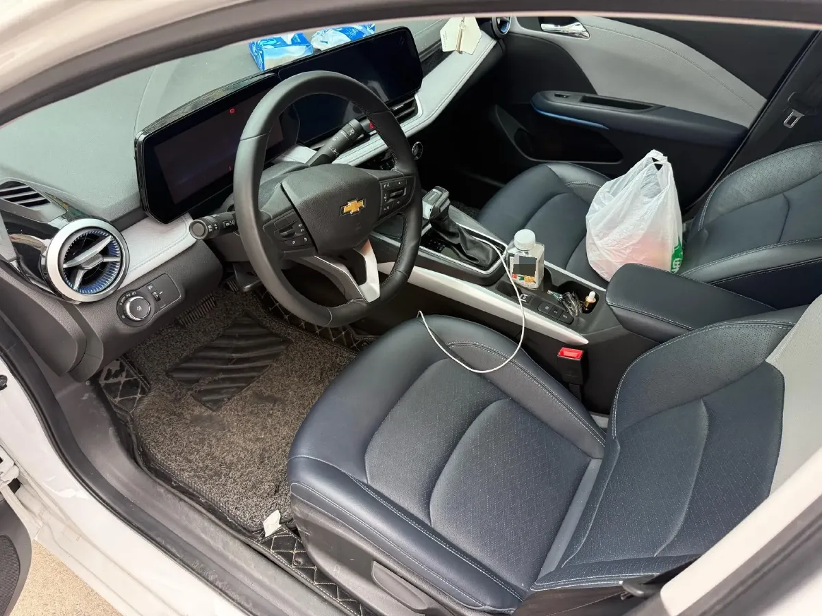 2022 Chevrolet Monza 1.5L 113HP L4 6AT,autocango,china used car exporter,china ev exporter,chinese used car exporter,chinese used ev exporter