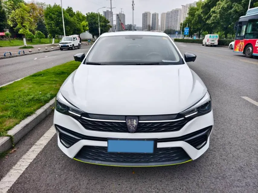 2021 Roewe i5 1.5L 120HP L4 CVT,autocango,china used car exporter,china ev exporter,chinese used car exporter,chinese used ev exporter