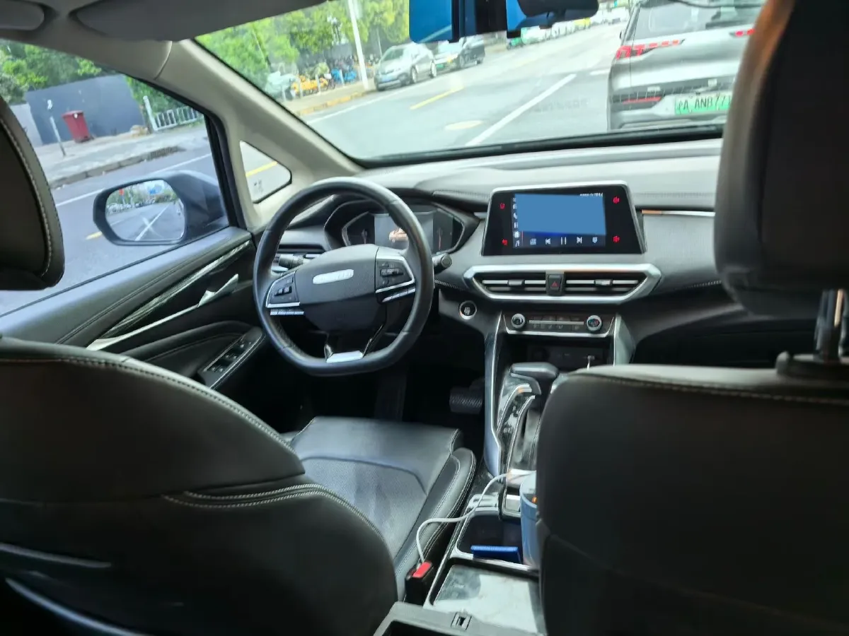 2022 MAXUS G50 1.5T 169HP L4 7DCT,autocango,china used car exporter,china ev exporter,chinese used car exporter,chinese used ev exporter