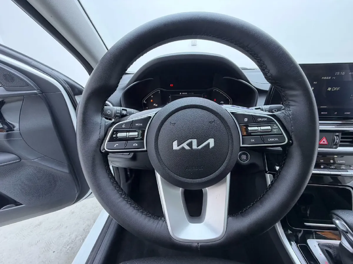 2021 Kia K3 1.5L 115HP L4 CVT,autocango,china used car exporter,china ev exporter,chinese used car exporter,chinese used ev exporter