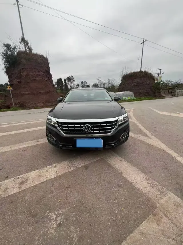 2020 Volkswagen Passat 2.0T 186HP L4 7DCT,autocango,china used car exporter,china ev exporter,chinese used car exporter,chinese used ev exporter