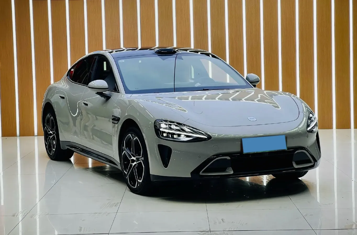 2024 MI SU7 BEV 101KWH,autocango,china used car exporter,china ev exporter,chinese used car exporter,chinese used ev exporter