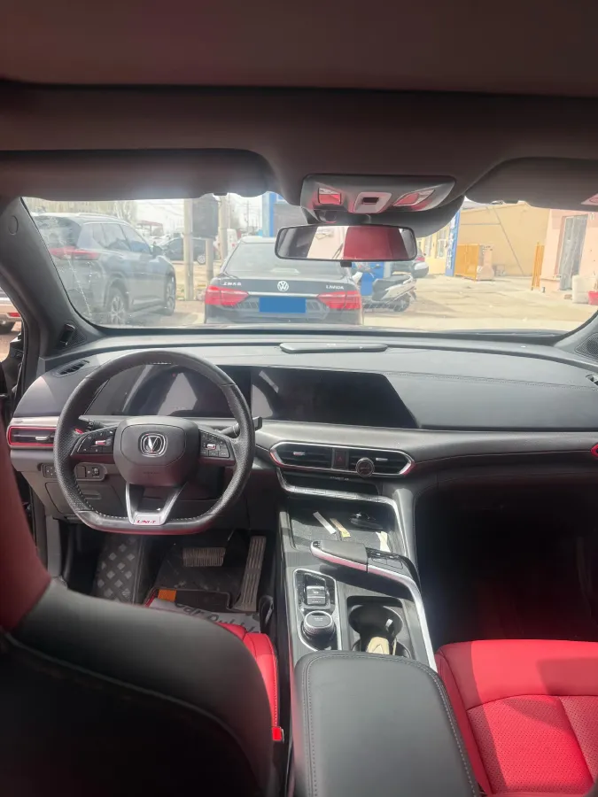 2020 ChangAn UNI-T 1.5T 180HP L4 7DCT,autocango,china used car exporter,china ev exporter,chinese used car exporter,chinese used ev exporter