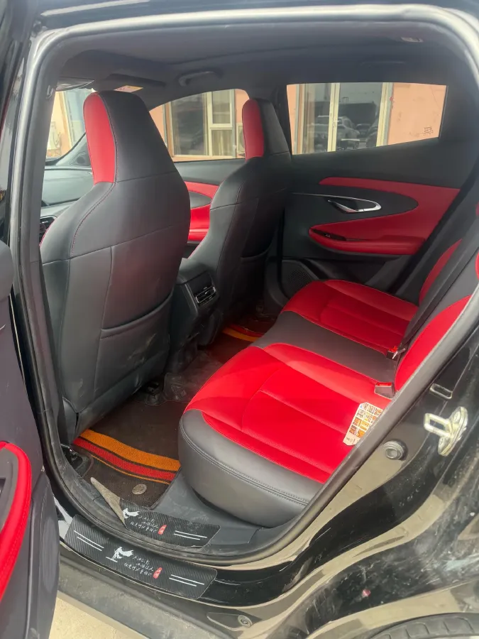 2020 ChangAn UNI-T 1.5T 180HP L4 7DCT,autocango,china used car exporter,china ev exporter,chinese used car exporter,chinese used ev exporter