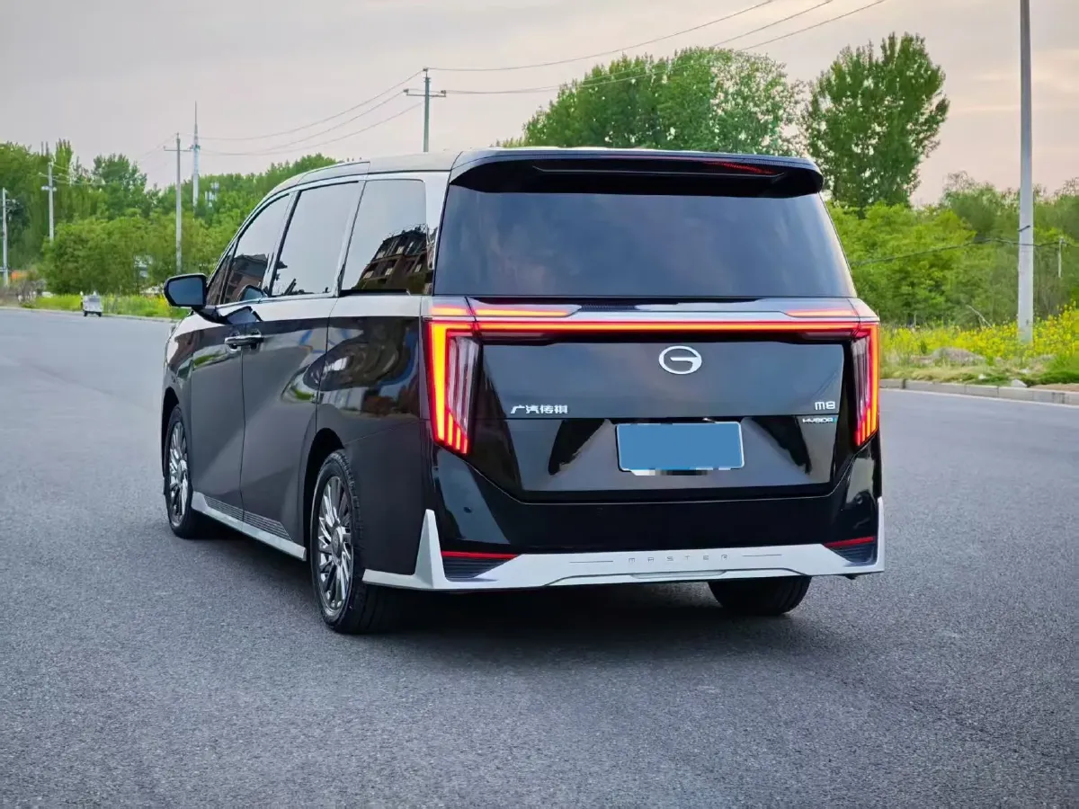 2023 GAC Trumpchi M8 2.0T 190HP L4 E-CVT Hybrid,autocango,china used car exporter,china ev exporter,chinese used car exporter,chinese used ev exporter