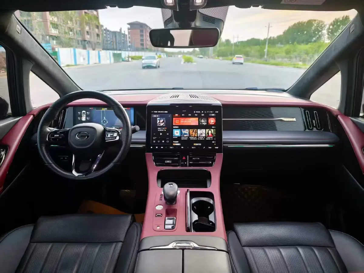 2023 GAC Trumpchi M8 2.0T 190HP L4 E-CVT Hybrid,autocango,china used car exporter,china ev exporter,chinese used car exporter,chinese used ev exporter