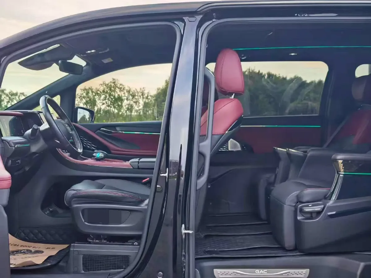 2023 GAC Trumpchi M8 2.0T 190HP L4 E-CVT Hybrid,autocango,china used car exporter,china ev exporter,chinese used car exporter,chinese used ev exporter