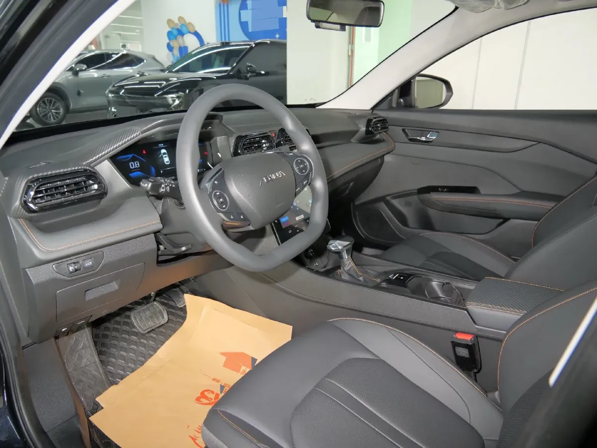 2025 DongFeng Aeolus YiXuan 1.5L 125HP L4 6DCT,autocango,china used car exporter,china ev exporter,chinese used car exporter,chinese used ev exporter