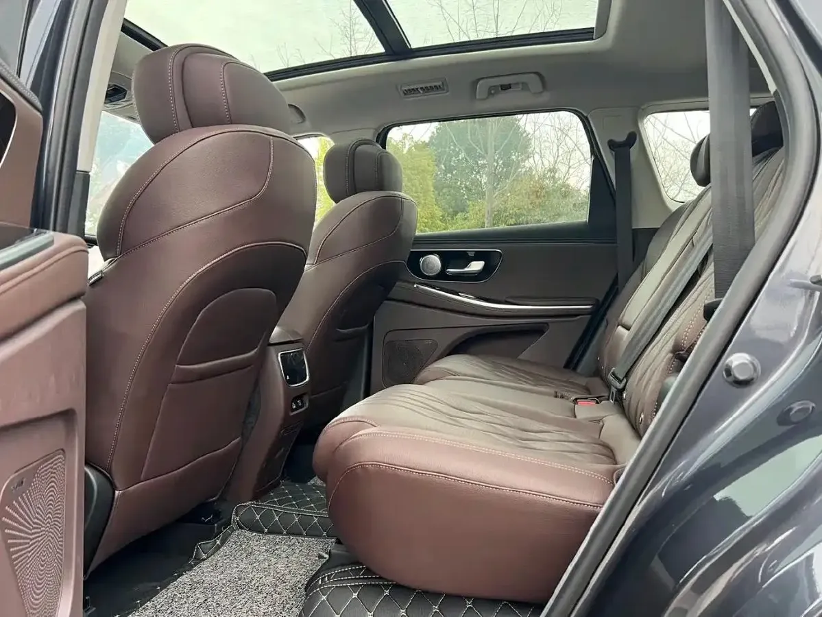 2026 Exceed VX 2.0T 261HP L4 8AT,autocango,china used car exporter,china ev exporter,chinese used car exporter,chinese used ev exporter