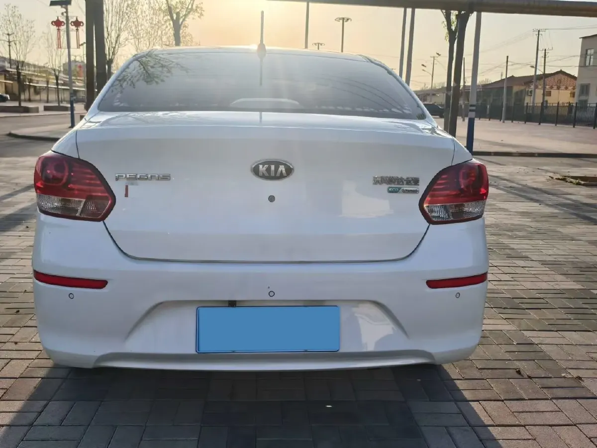 2017 Kia Pegas 1.4L 95HP L4 5MT,autocango,china used car exporter,china ev exporter,chinese used car exporter,chinese used ev exporter