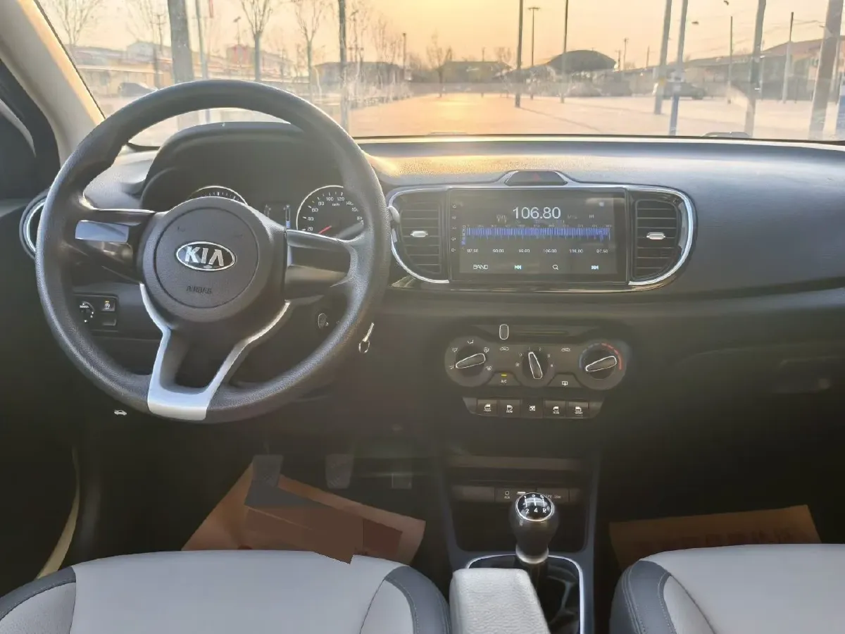 2017 Kia Pegas 1.4L 95HP L4 5MT,autocango,china used car exporter,china ev exporter,chinese used car exporter,chinese used ev exporter