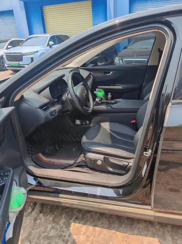 2023 HongQi E-QM5 BEV 54KWH,autocango,china used car exporter,china ev exporter,chinese used car exporter,chinese used ev exporter