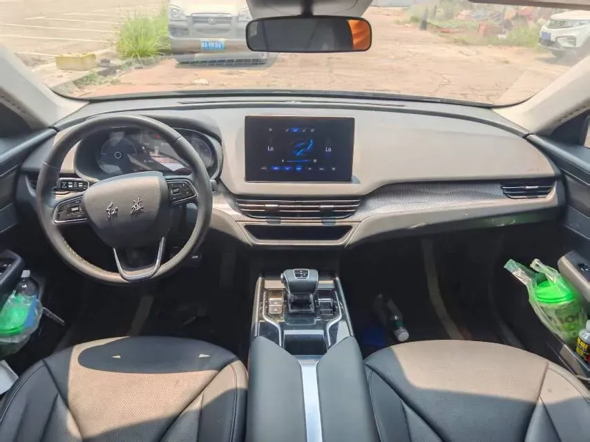 2023 HongQi E-QM5 BEV 54KWH,autocango,china used car exporter,china ev exporter,chinese used car exporter,chinese used ev exporter