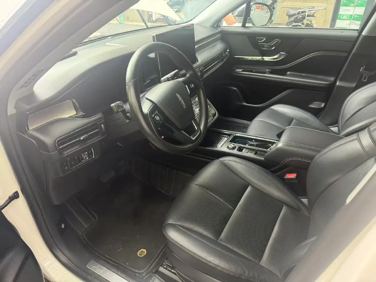 2021 Lincoln Corsair 1.5T 167HP L3 E-CVT PHEV 15.12KWH,autocango,china used car exporter,china ev exporter,chinese used car exporter,chinese used ev exporter