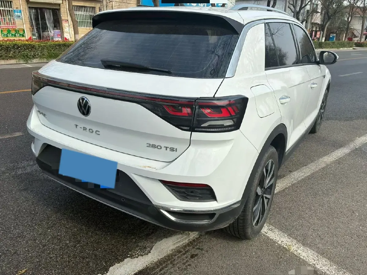 2023 Volkswagen T-Roc 1.4T 150HP L4 7DCT,autocango,china used car exporter,china ev exporter,chinese used car exporter,chinese used ev exporter
