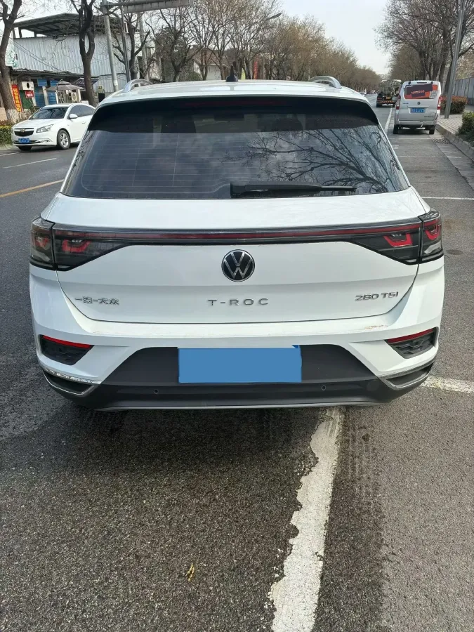 2023 Volkswagen T-Roc 1.4T 150HP L4 7DCT,autocango,china used car exporter,china ev exporter,chinese used car exporter,chinese used ev exporter