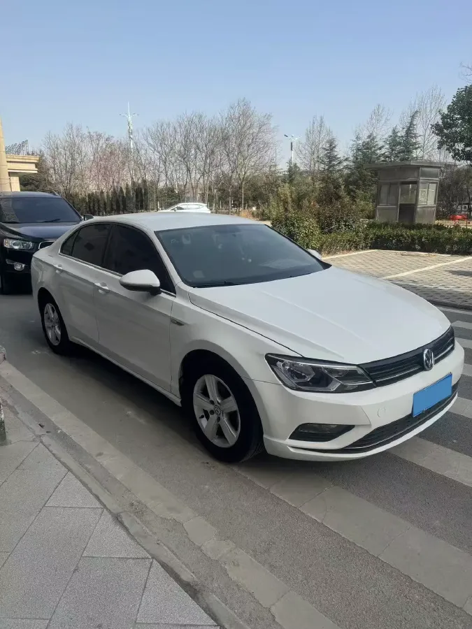 2017 Volkswagen Lamando 1.4T 131HP L4 7DCT,autocango,china used car exporter,china ev exporter,chinese used car exporter,chinese used ev exporter