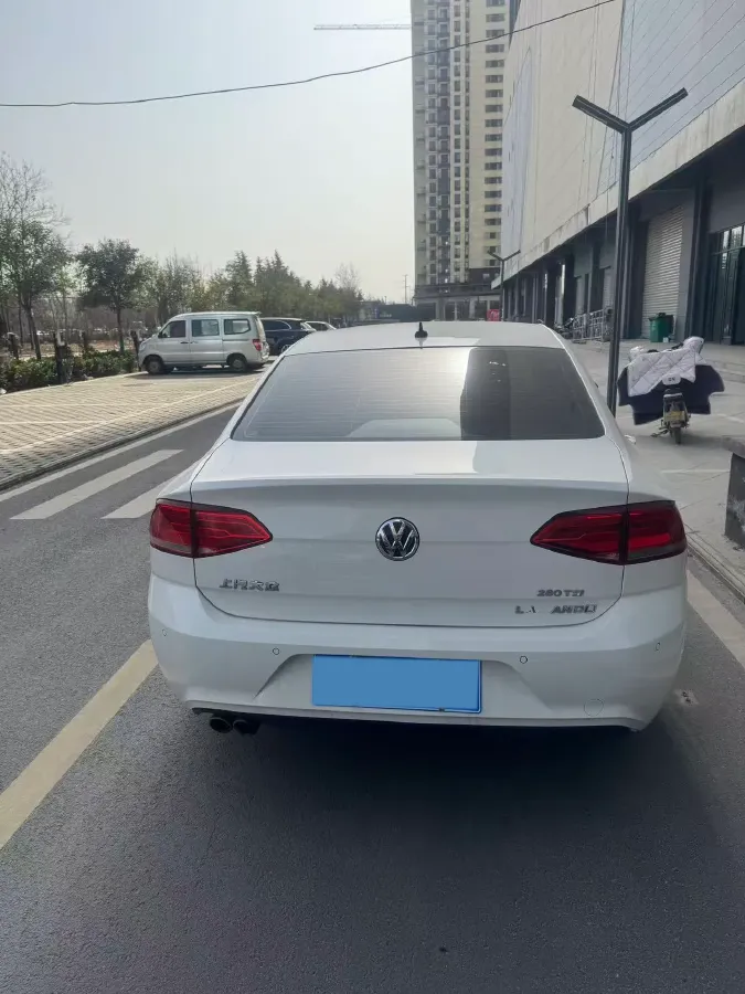 2017 Volkswagen Lamando 1.4T 131HP L4 7DCT,autocango,china used car exporter,china ev exporter,chinese used car exporter,chinese used ev exporter