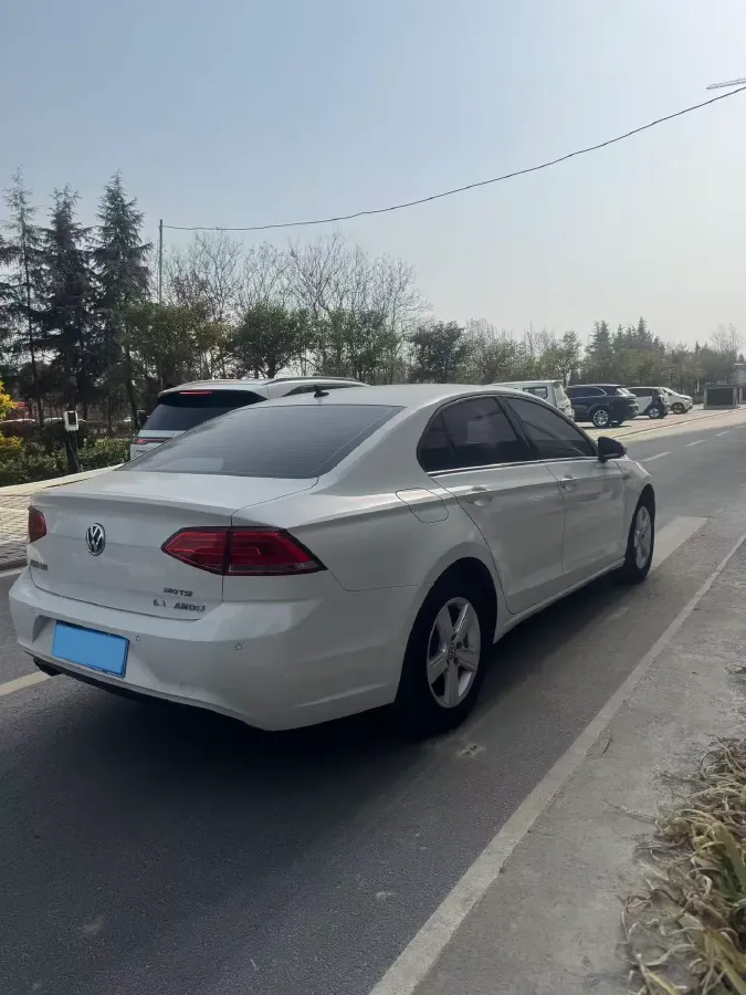 2017 Volkswagen Lamando 1.4T 131HP L4 7DCT,autocango,china used car exporter,china ev exporter,chinese used car exporter,chinese used ev exporter