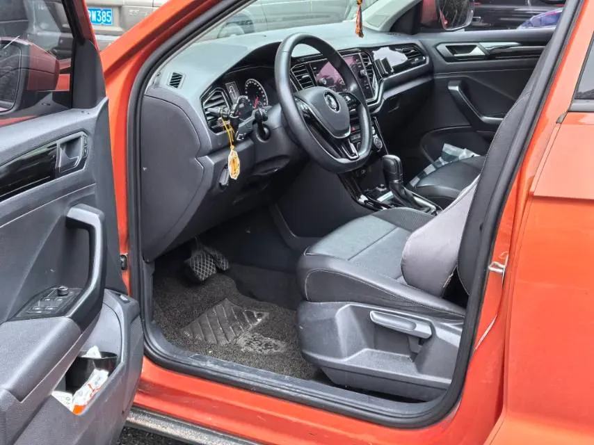 2018 Volkswagen Touran 1.4T 150HP L4 7DCT,autocango,china used car exporter,china ev exporter,chinese used car exporter,chinese used ev exporter