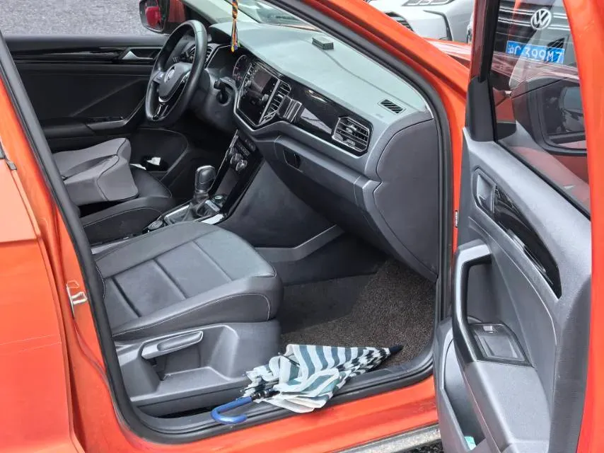 2018 Volkswagen Touran 1.4T 150HP L4 7DCT,autocango,china used car exporter,china ev exporter,chinese used car exporter,chinese used ev exporter