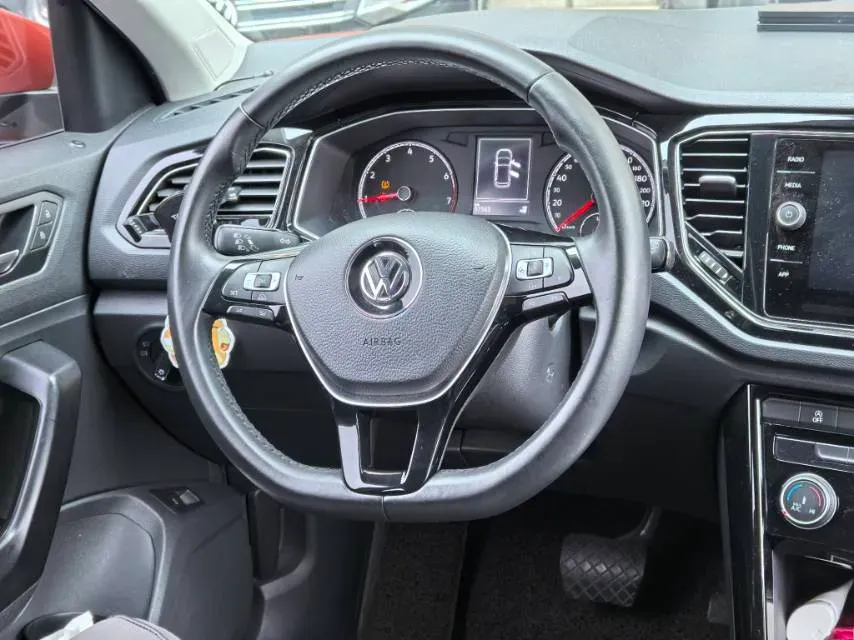 2018 Volkswagen Touran 1.4T 150HP L4 7DCT,autocango,china used car exporter,china ev exporter,chinese used car exporter,chinese used ev exporter