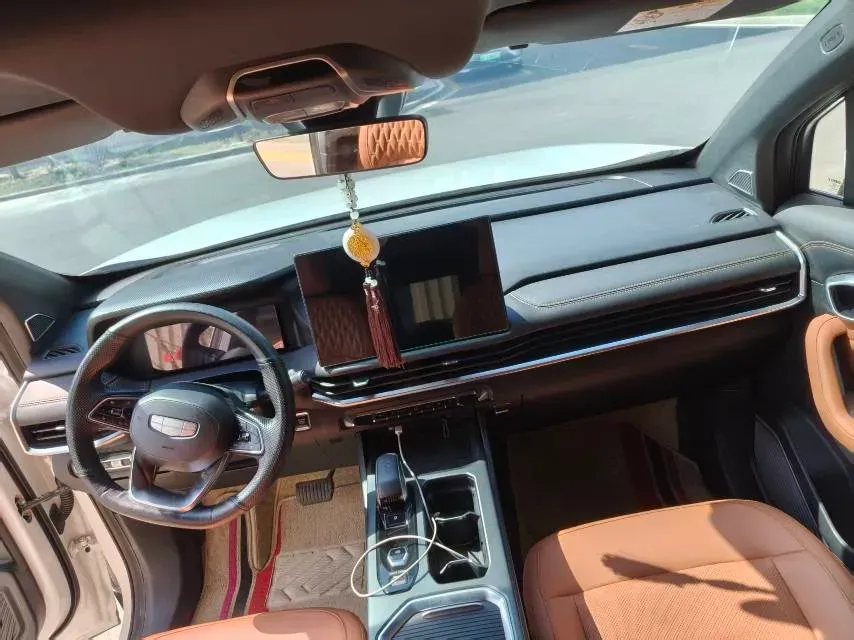 2024 Geely Okavango L 2.0T 218HP L4 7DCT,autocango,china used car exporter,china ev exporter,chinese used car exporter,chinese used ev exporter