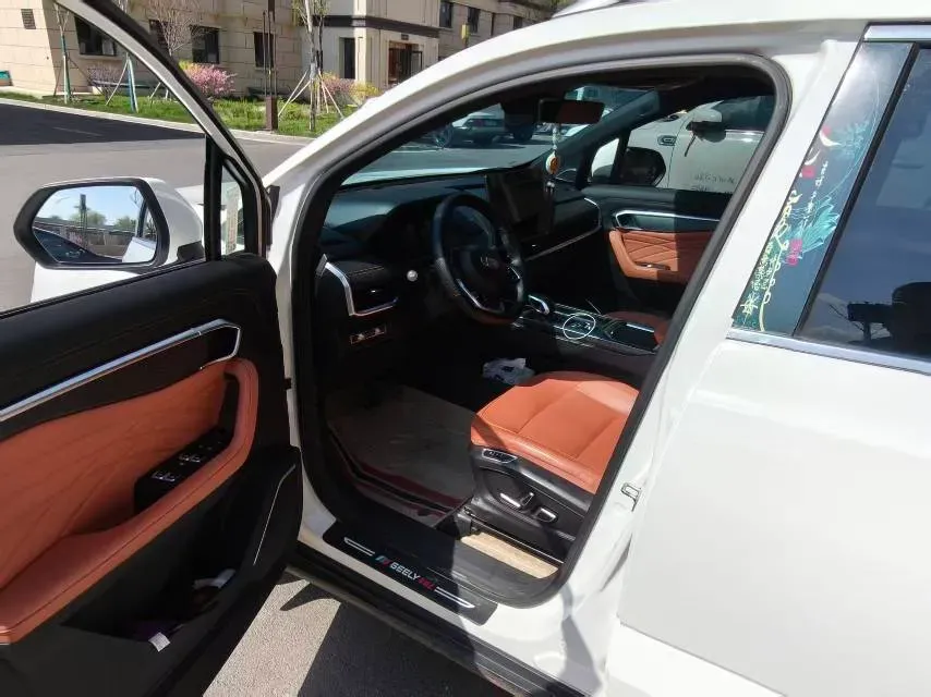 2024 Geely Okavango L 2.0T 218HP L4 7DCT,autocango,china used car exporter,china ev exporter,chinese used car exporter,chinese used ev exporter