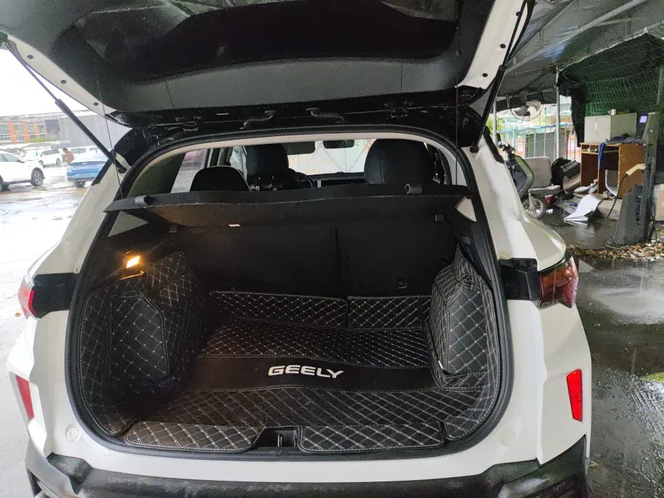 2023 Geely Coolray 1.5T 181HP L4 7DCT,autocango,china used car exporter,china ev exporter,chinese used car exporter,chinese used ev exporter