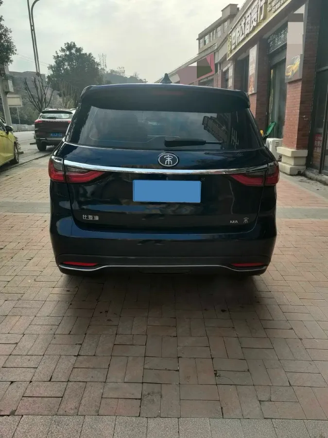 2018 BYD Song MAX 1.5T 154HP L4 6MT,autocango,china used car exporter,china ev exporter,chinese used car exporter,chinese used ev exporter