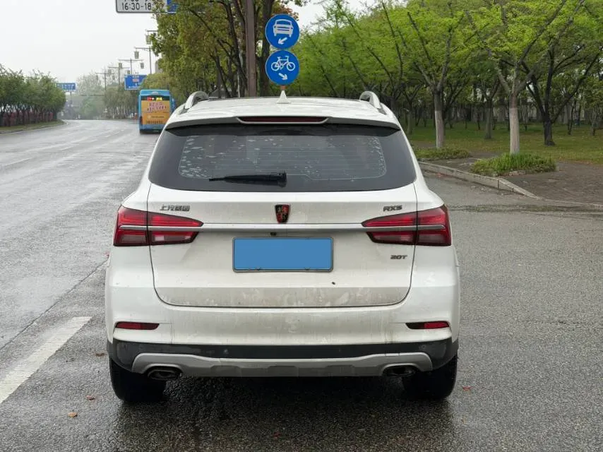 2020 Dongfeng YuFeng P16 2.4T 218HP L4 6MT,autocango,china used car exporter,china ev exporter,chinese used car exporter,chinese used ev exporter