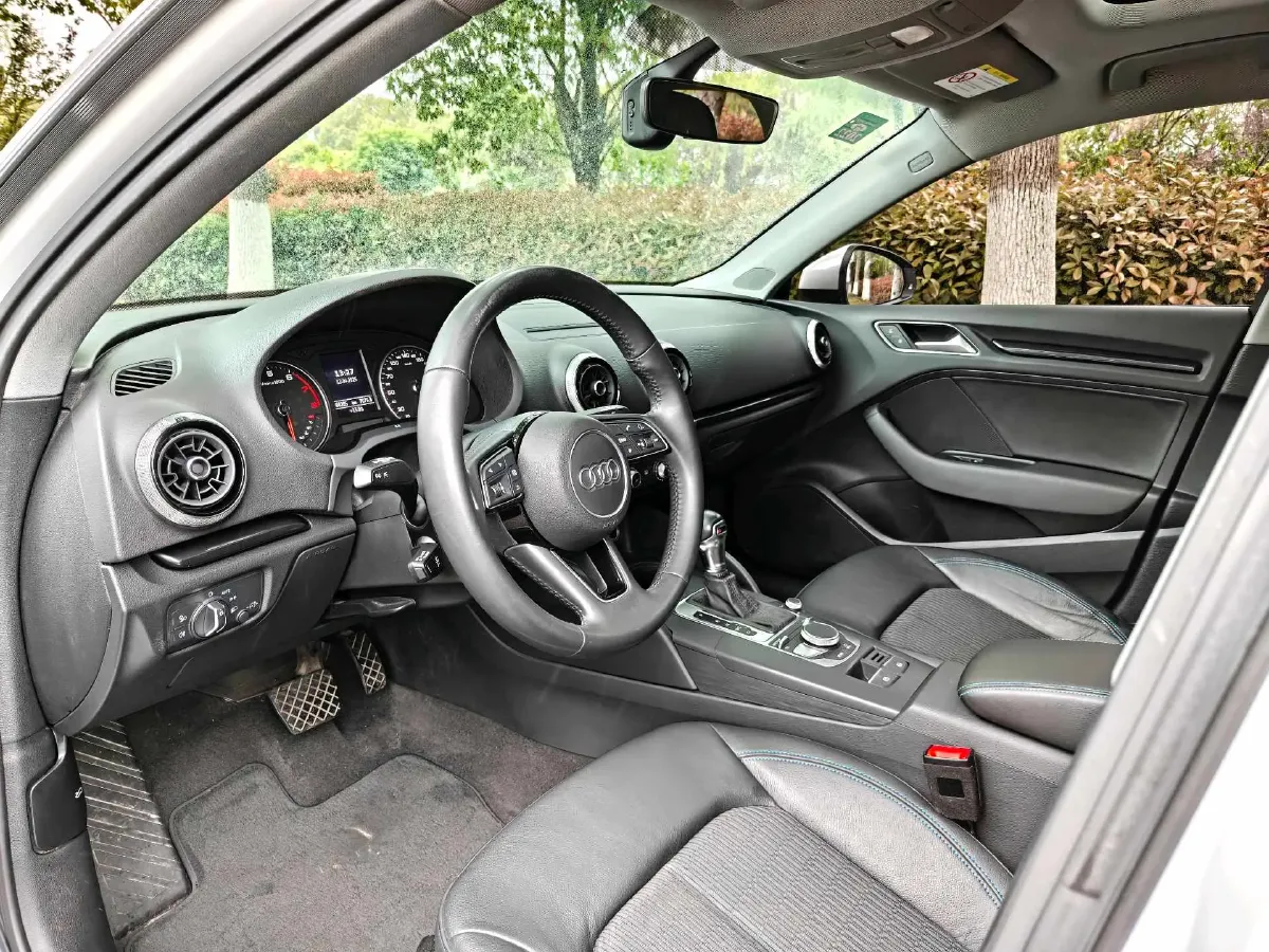 2020 Audi A3 1.4T 150HP L4 7DCT,autocango,china used car exporter,china ev exporter,chinese used car exporter,chinese used ev exporter