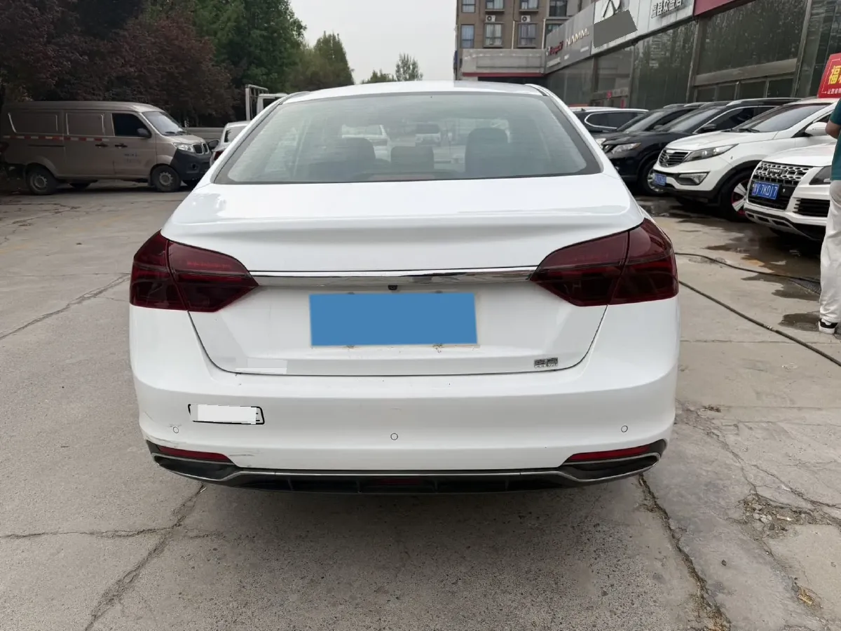 2020 Geely Emgrand 1.5L 109HP L4 5MT,autocango,china used car exporter,china ev exporter,chinese used car exporter,chinese used ev exporter