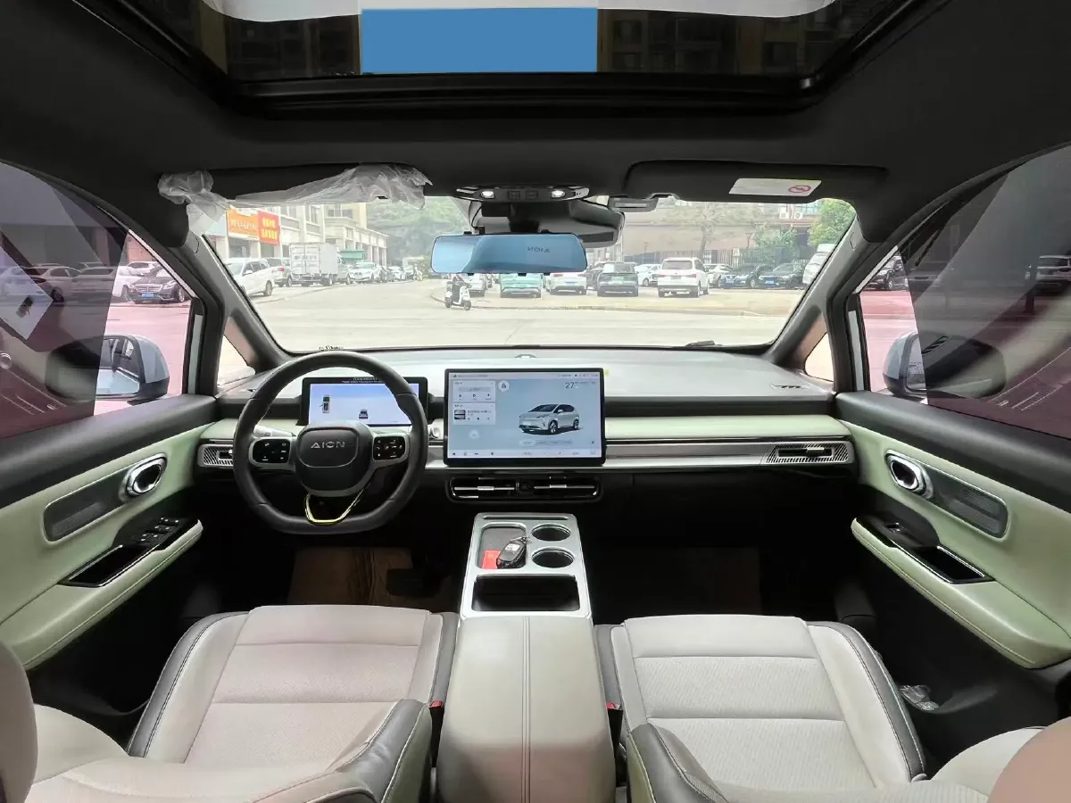 2023 MAXUS Interstellar 2.0T 143HP L4 6AT,autocango,china used car exporter,china ev exporter,chinese used car exporter,chinese used ev exporter